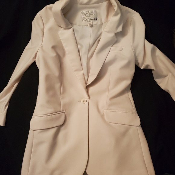 Dynamite white blazer - Picture 2 of 4